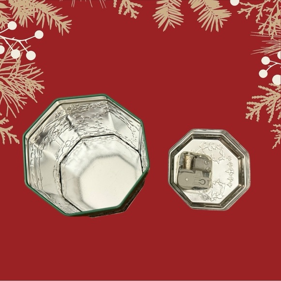 Stieffenhofer Music Box Cookie Tin Green Canister -Germany 2007 - Picture 8 of 8